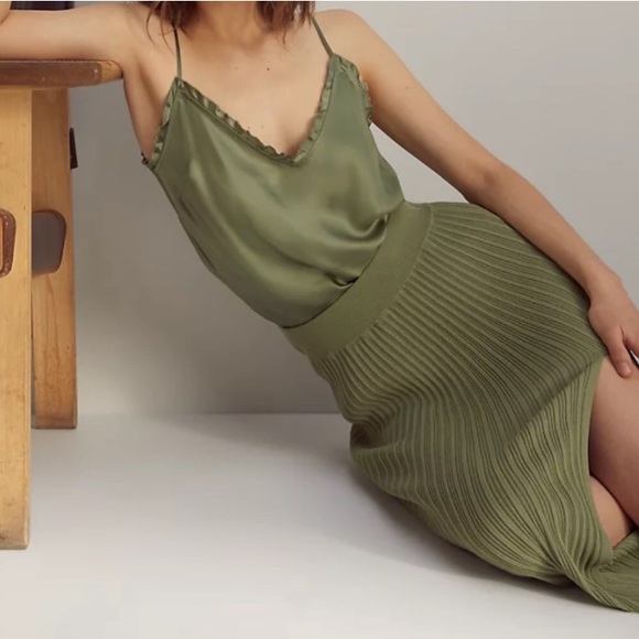 Aritzia Slip Skirt - Picture 4 of 5